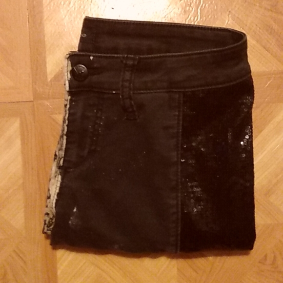 BEBE sequenced black tie-die jeans - Picture 3 of 4